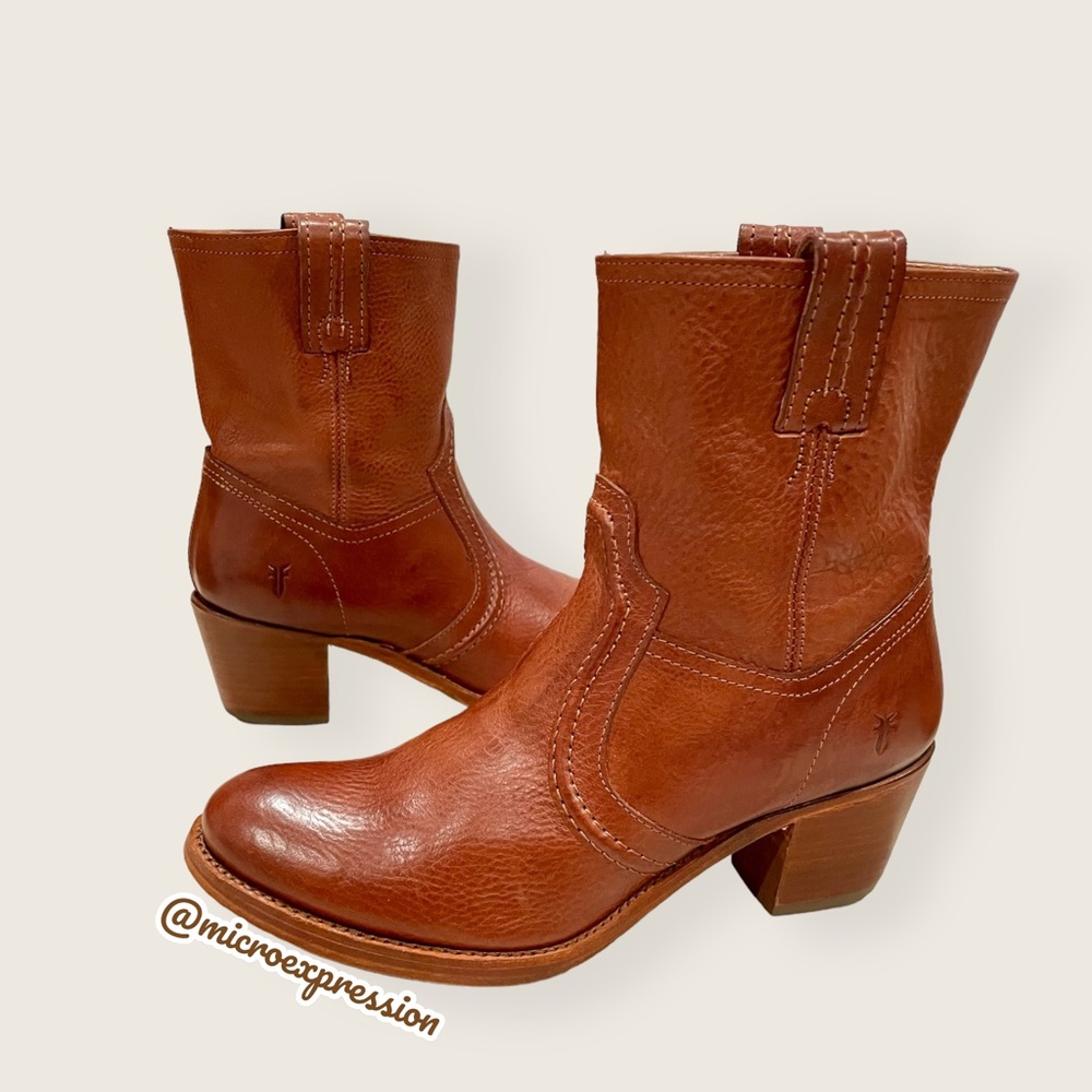 RARE Jane Trapunto Leather Short Cowboy Heel Boots - Picture 15 of 16